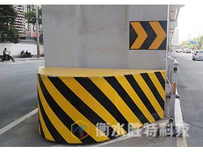 河北胜特科技高速公路桥墩复合材料防撞设施  高铁桥涵防撞装置图2