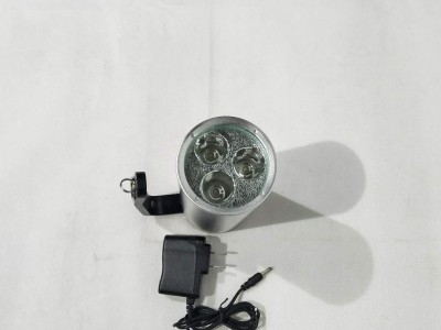 防汛应急手提式防爆探照灯 浩旺特探照灯生产厂家图3
