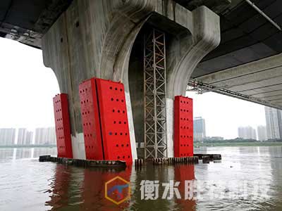 河北胜特科技热销固定式钢覆式复合材料防撞墩图2
