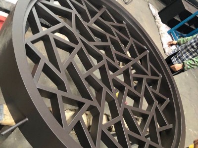 不锈钢焊接屏风 工程装饰金属焊接屏风图3