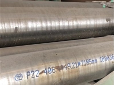 A335P22合金钢管10CrMo910无缝钢管现货切割图2