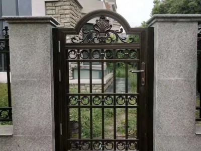 泰安花园铝门图1