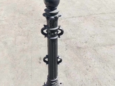 拦河护栏立柱图1