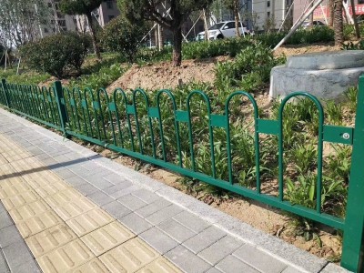 草坪护栏，pvc护栏，绿化护栏图3